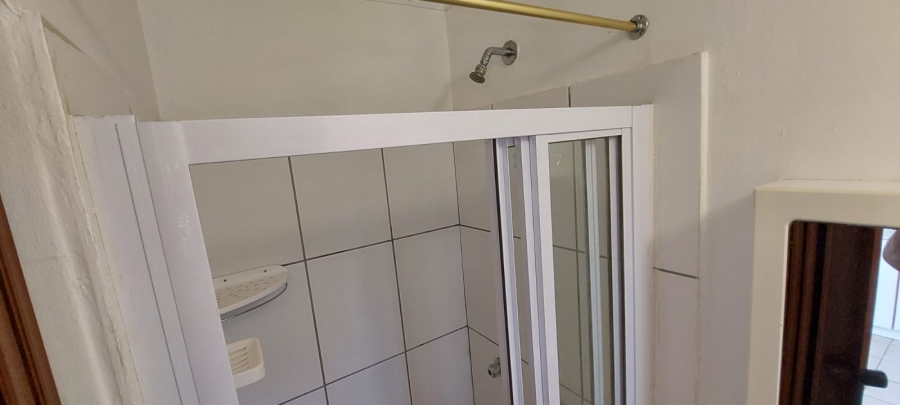 To Let 1 Bedroom Property for Rent in Ferreira Town Eastern Cape